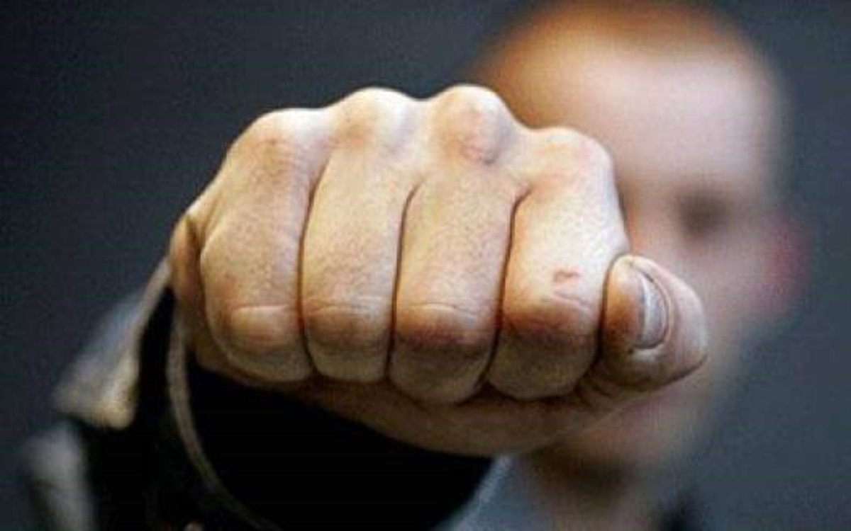 На Донетчине сослуживцы жестоко избили военного: что произошло