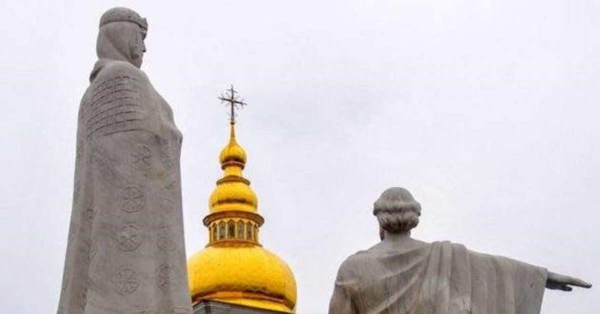 Украина лишится патриарха: раскрыты неожиданные последствия Собора