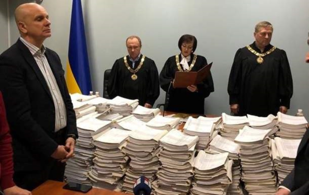 Суд обязал власти Киева снизить тарифы на коммуналку