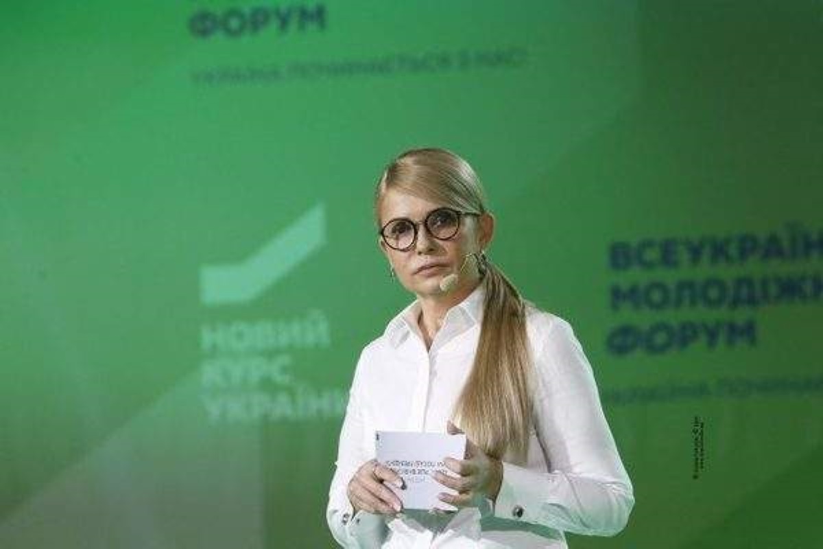 Тимошенко во втором туре побеждает всех соперников - социологи