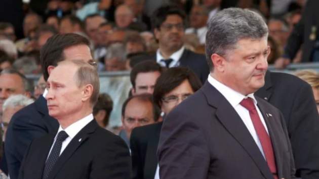 Песков разъяснил, почему Путин не отвечает на звонки Порошенко