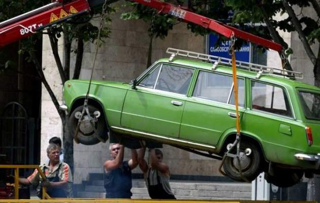 Как в Украине будут эвакуировать на штрафплощадки неправильно припаркованные авто
