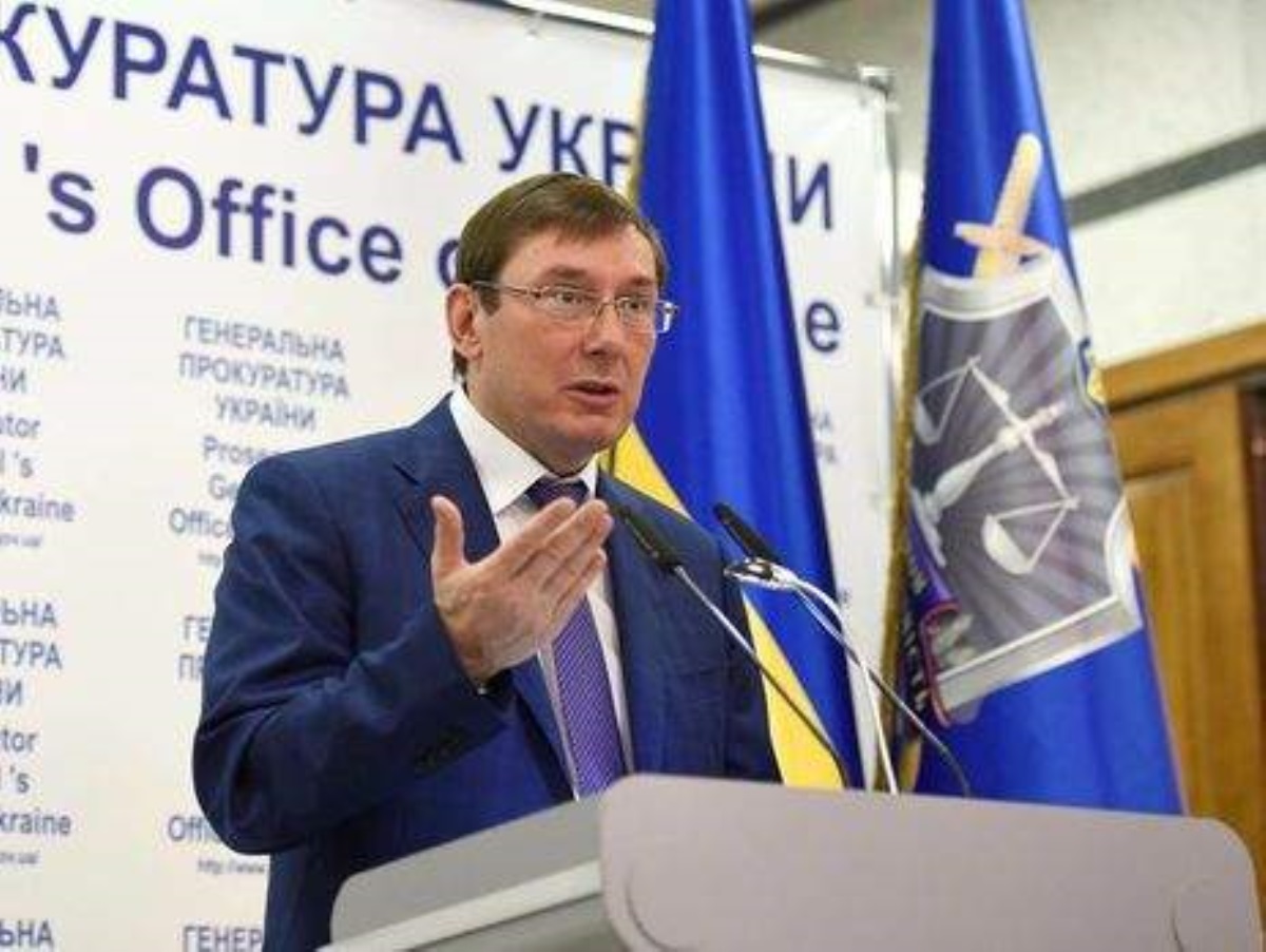 Генпрокурор Луценко после новогодних праздников потерял трудоспособность
