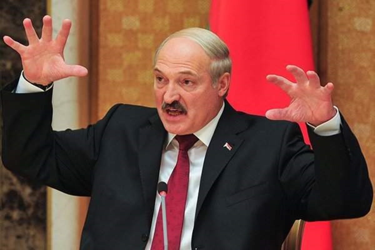 ''Правый сектор'' предложил Лукашенко помощь в борьбе с РФ