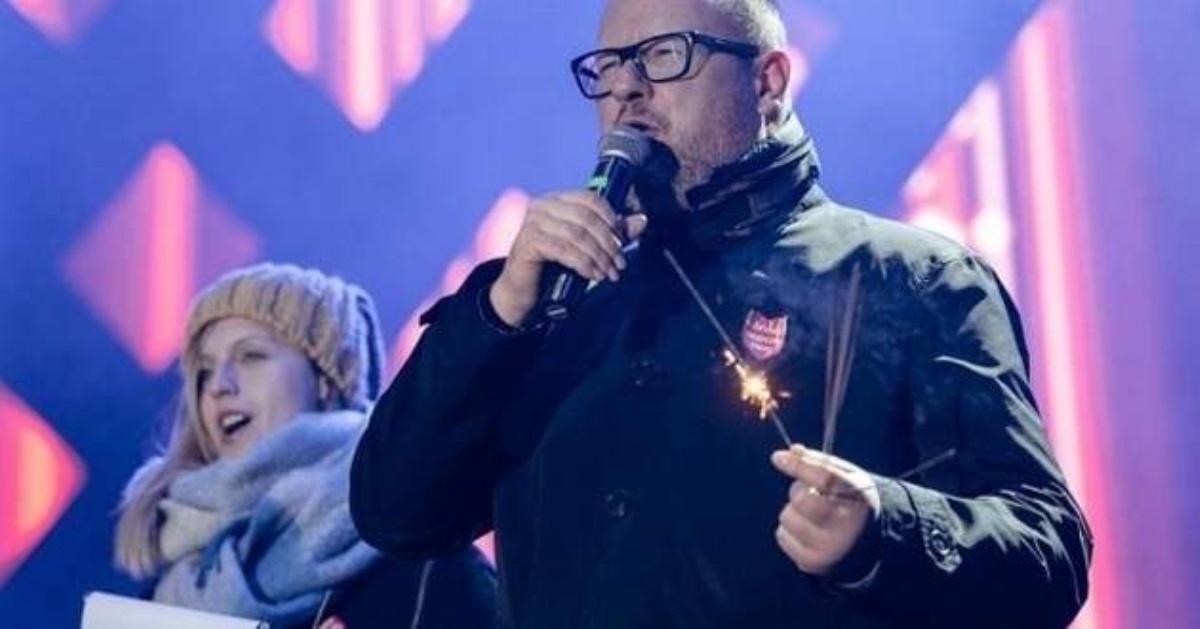 В Гданьске украинцы спели песню «Плине кача» и почтили память убитого мэра