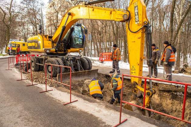 В Соломенском районе Киева 40 домов остались без тепла из-за аварии
