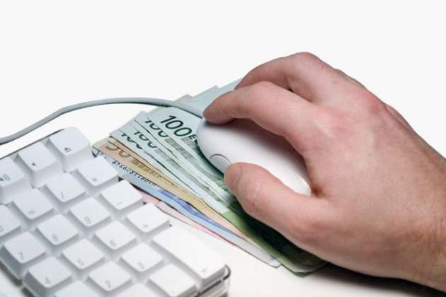 НБУ разрешил открывать депозиты онлайн