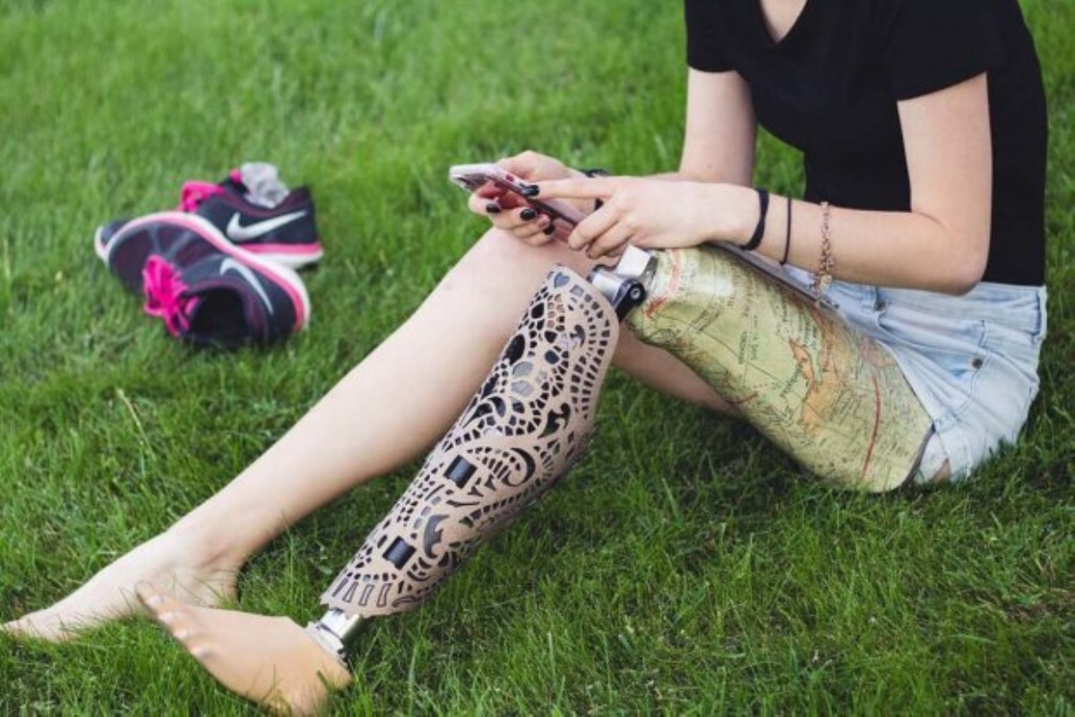 3. "Unique Prosthetic Leg Tattoo Designs" - wide 3