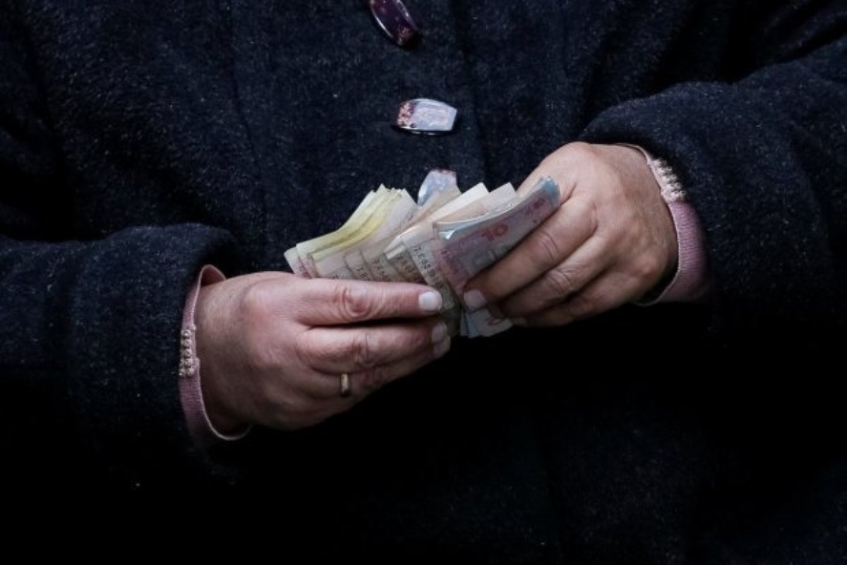 Перед выборами зарплаты украинцев внезапно вырастут: сколько получим в феврале
