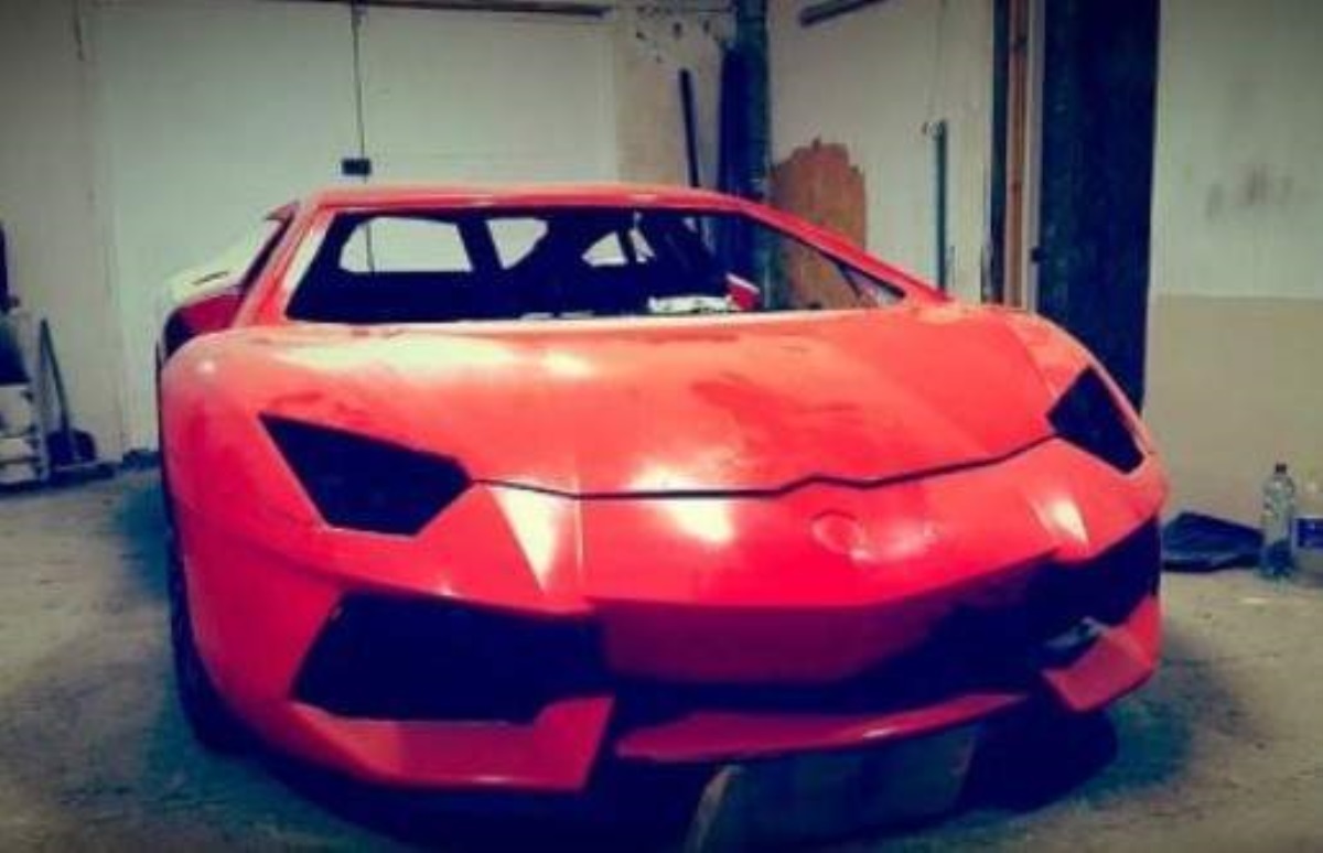 Спешите: в Украине продают необычайно дешевый Lamborghini