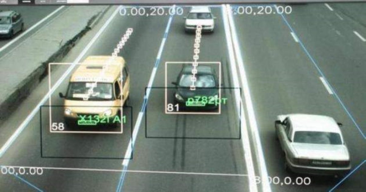 На украинских дорогах станет больше камер для контроля скорости: опубликована карта