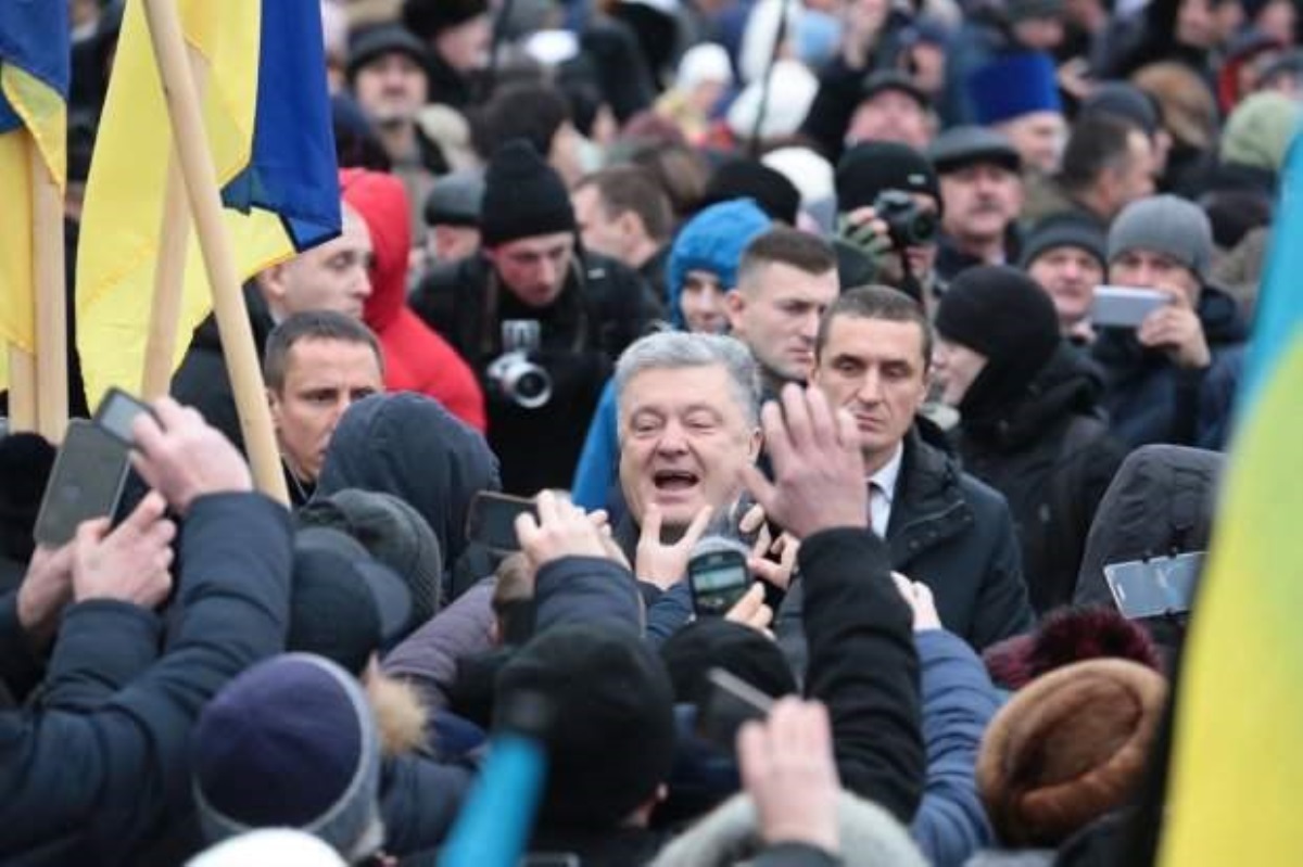 Недавний визит Порошенко в Харьков ознаменовался громким скандалом. Видео