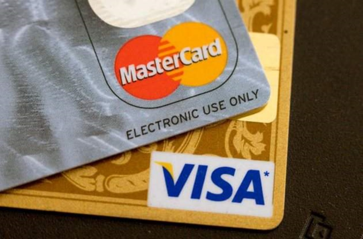 Visa и MasterCard готовят изменения: ждем удара по карману