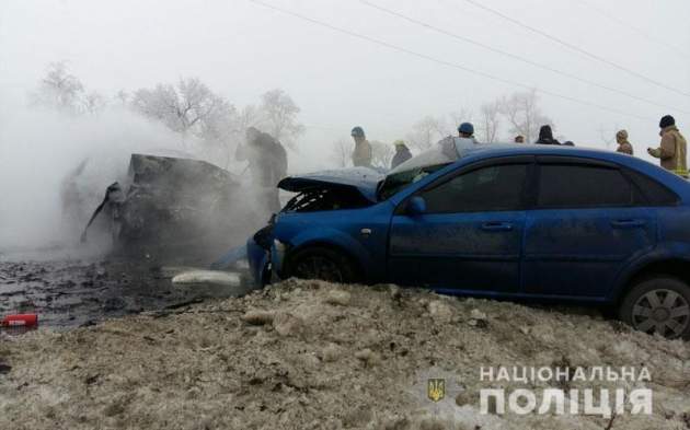 На Донбассе в жутком ДТП сгорели пять человек
