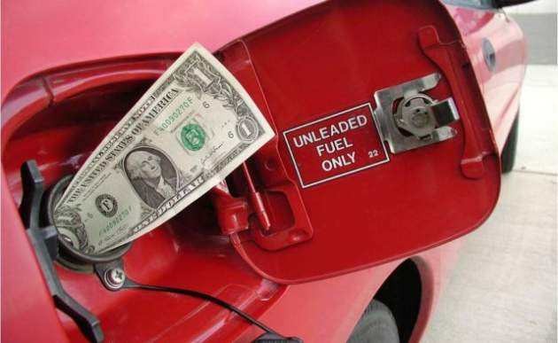 Цены на бензин повысятся уже в марте