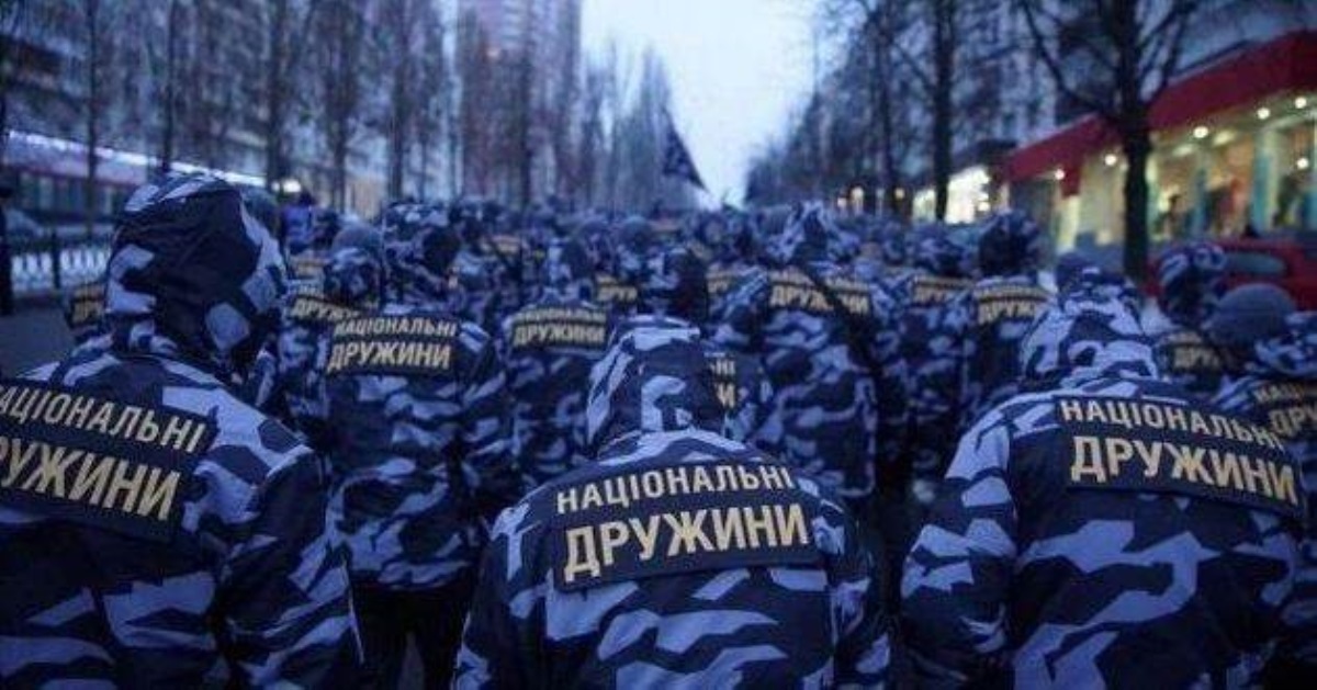 Как "Нацкорпус" в Киеве на марше требовал наказать "воров военного бюджета"