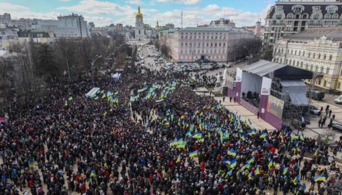 Провластные митинги – это агония УССР, которая затянулась на 27 лет - политолог
