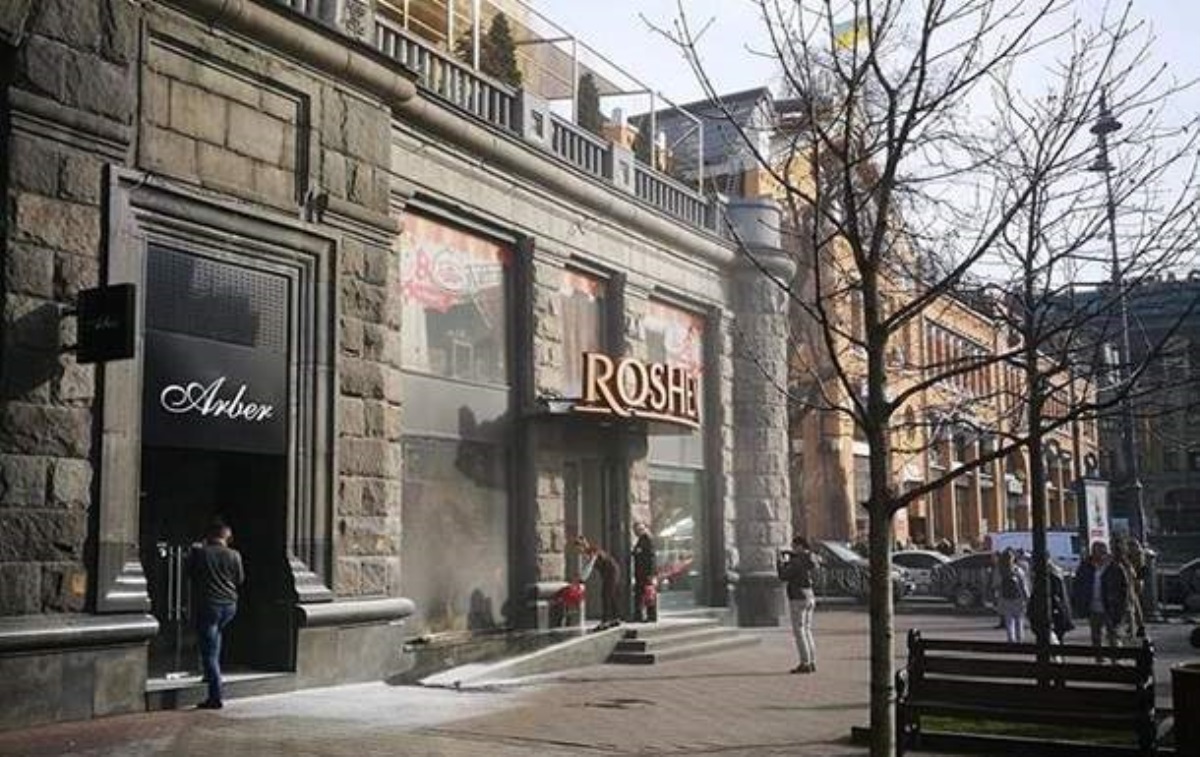 Полиция задержала поджигателя магазина Roshen в Киеве
