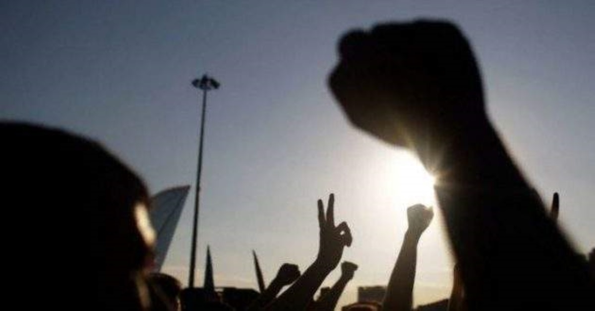 "Путин, выполни обещание!" Крым вышел на массовый протест