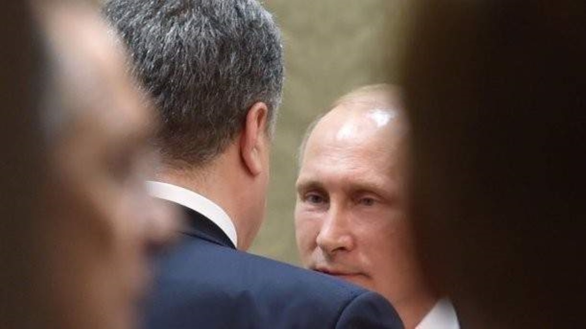 Порошенко назвал условие для переговоров с Путиным