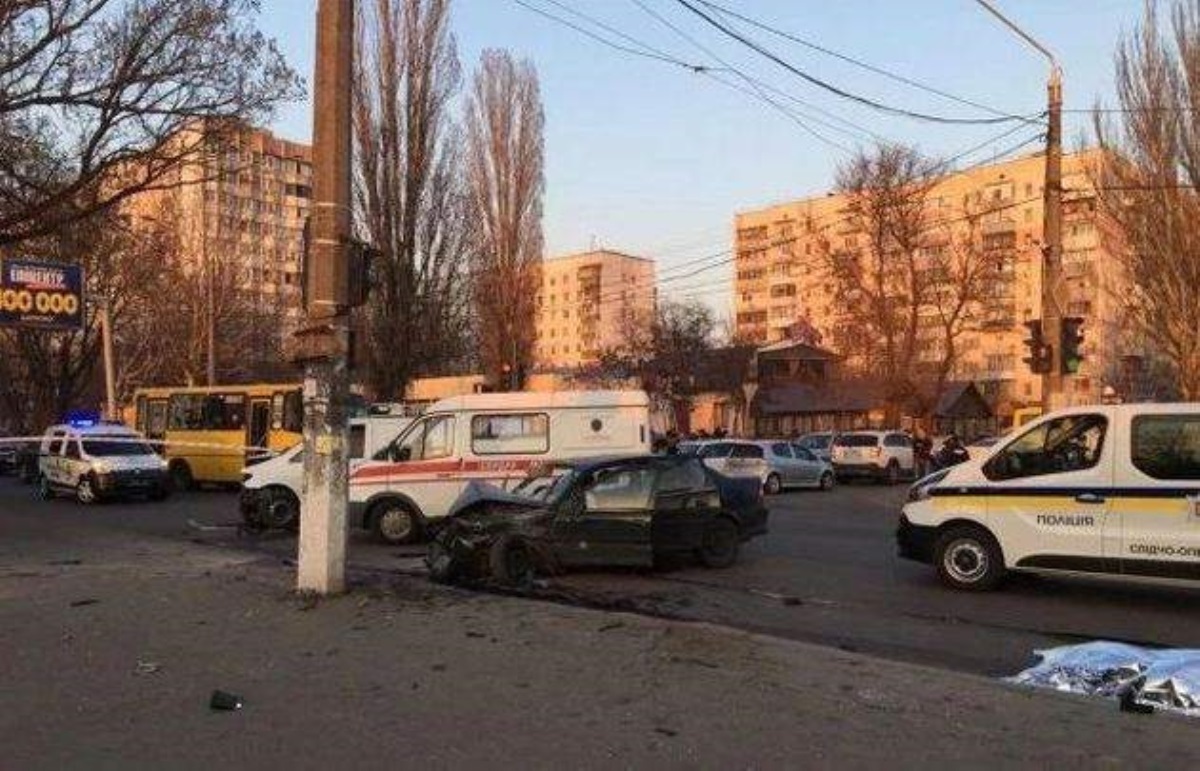 Смертельное ДТП с нацгвардейцами: первые секунды трагедии попали на видео