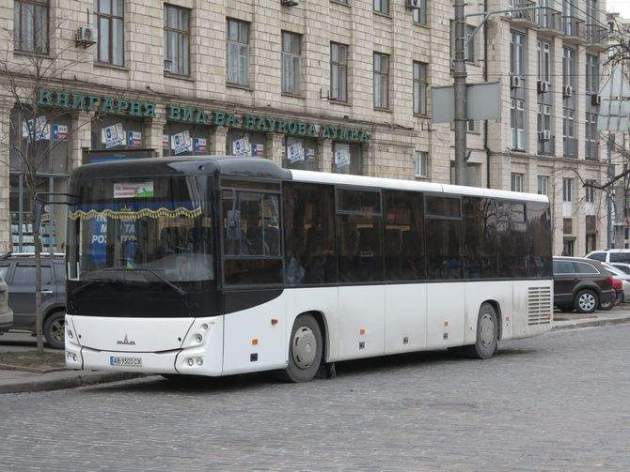 По Украине ездит необычный автобус