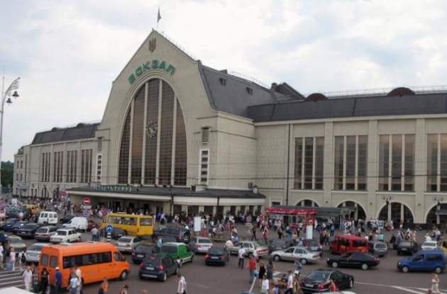 При Ирине Хариной центральный железнодорожный вокзал Киева был без мусора, бездомных и грязи