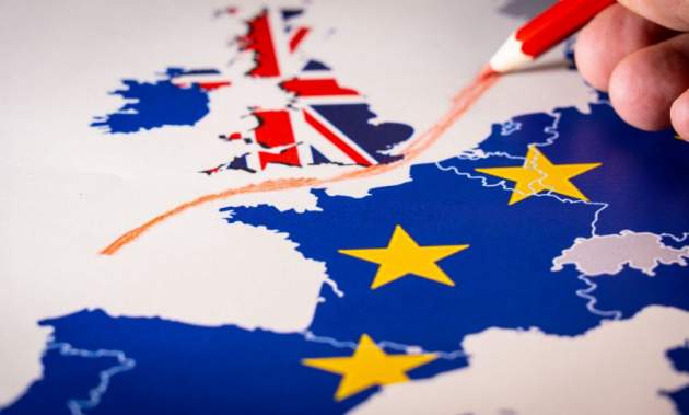 The Guardian: ЕС готов перенести Brexit на 2020 год