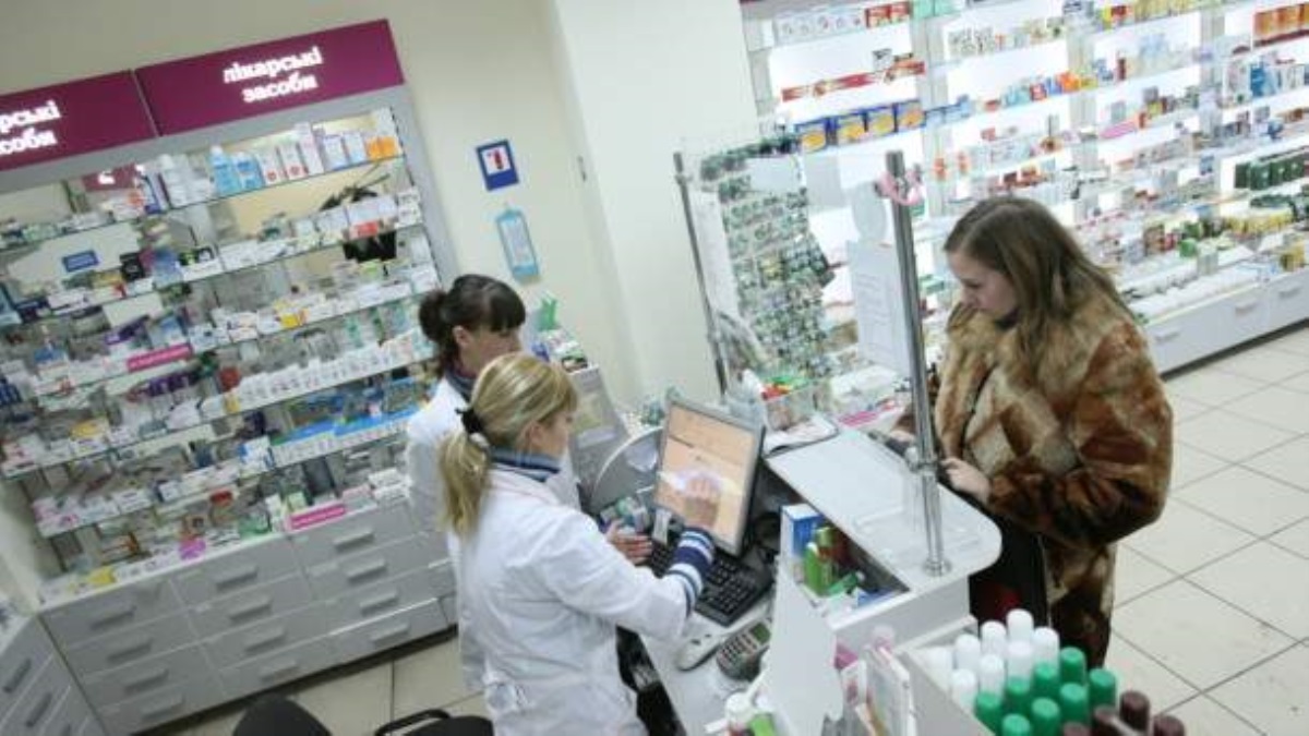 Что ждет украинцев в апреле: "доступные лекарства" станут недоступны