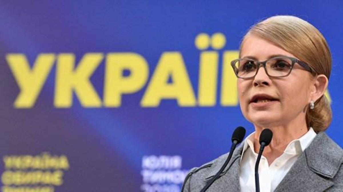 Тимошенко: Ни Порошенко, ни Зеленский не прекратит войну