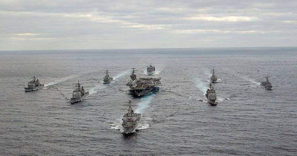 НАТО ответит России на морскую браваду Путина: что известно