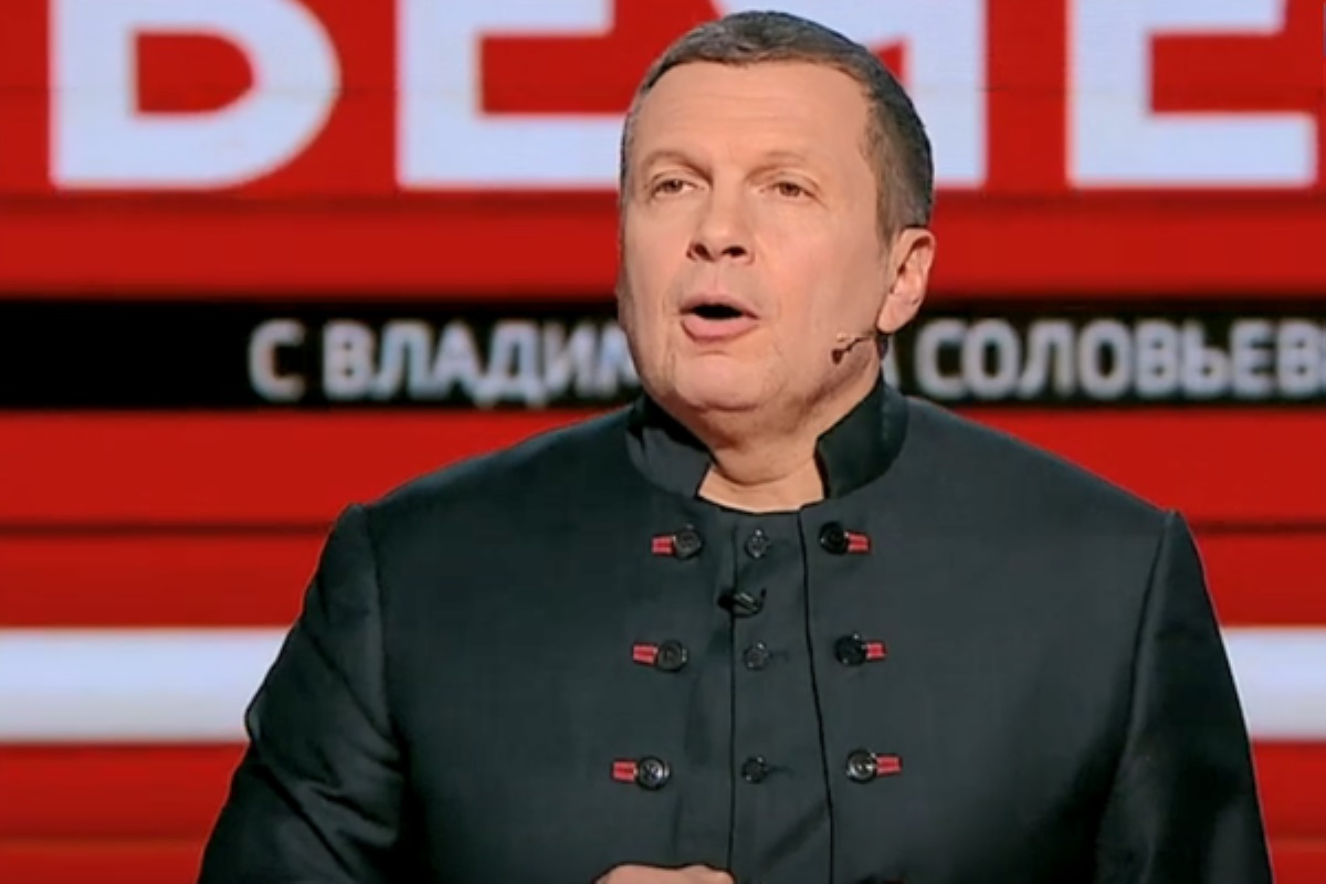 Тапком по башке: Соловьев в прямом эфире сцепился со скандальным украинцем