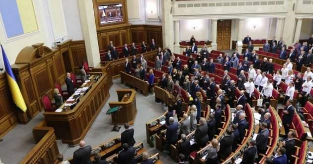 Тут вам не «95 квартал»! В Раде скандал из-за Порошенко