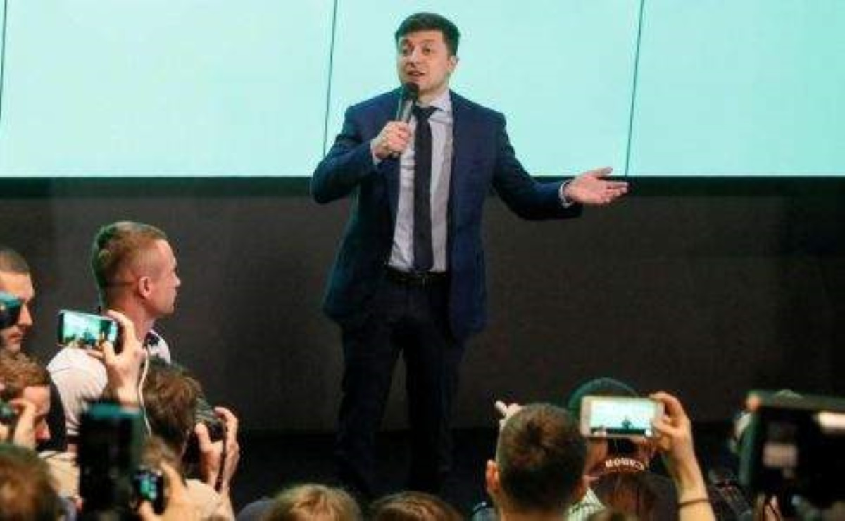 Зеленский встретился с Макроном. Видео