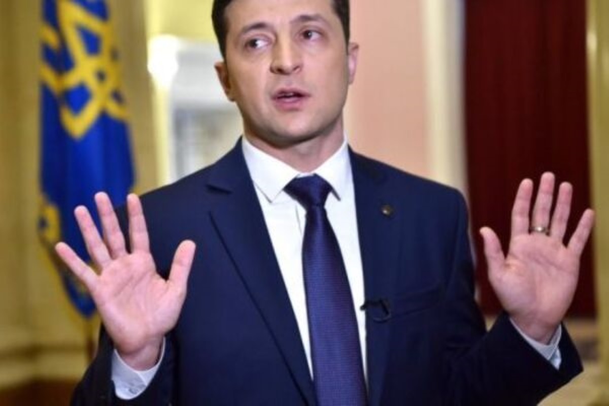 "В интересах украинцев": у Зеленского высказались о роспуске Верховной Рады