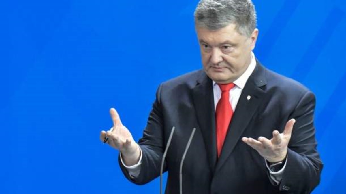 Порошенко поздравил иудеев с Песахом