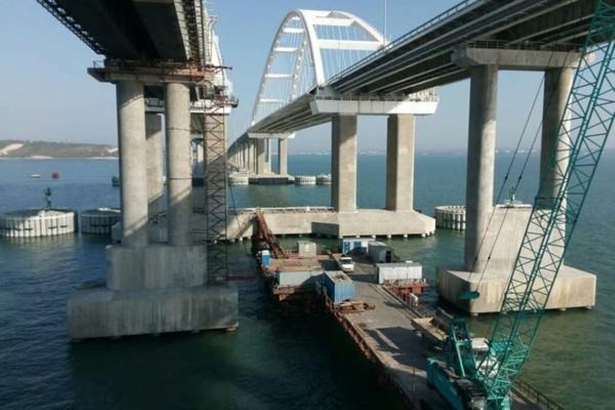 Крымский мост: первый поезд вскоре отправится в дорогу