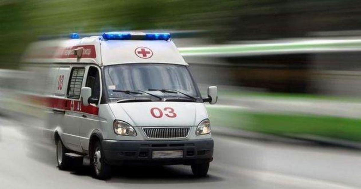 Алкоголь и кокаин: 13-летнюю девочку доставили в больницу на Закарпатье