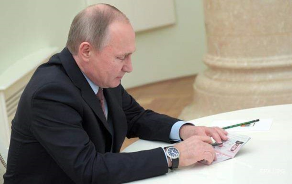Госдеп прокомментировал указ Путина по паспортам в "ЛНР" и "ДНР"
