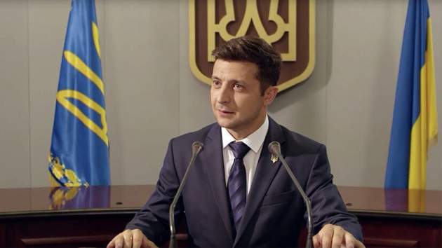 В штабе Зеленского уточнили, когда шоумен заговорит на украинском
