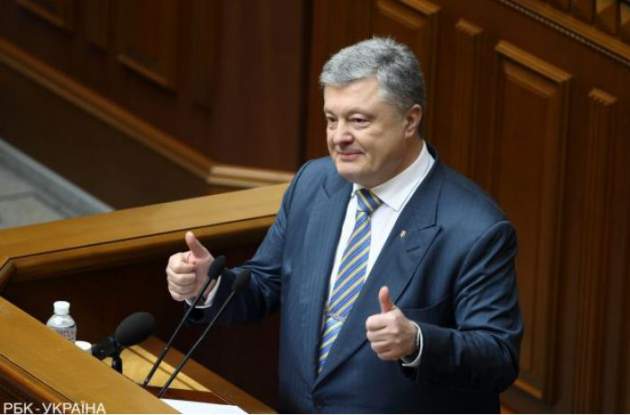 Порошенко подписью утвердил курс Украины в НАТО