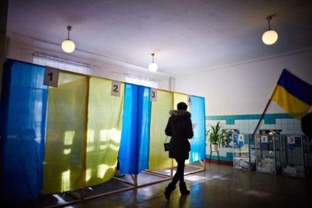 Выборы президента в Украине: открылись избирательные участки
