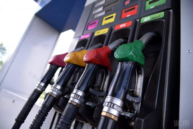Цена бензина на АЗС превысила 29 гривен за литр