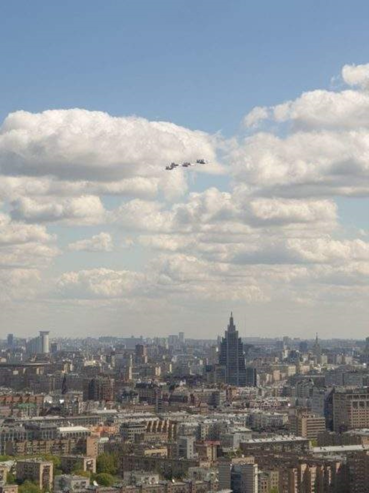 Над москвой. Небо над Москвой. Небо над Москвой сейчас. Над городом Москва.