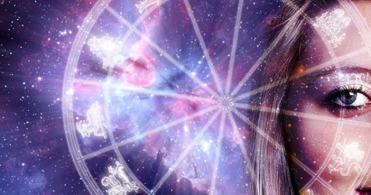 Гороскоп на 5 мая: Водолеев будут оценивать критично