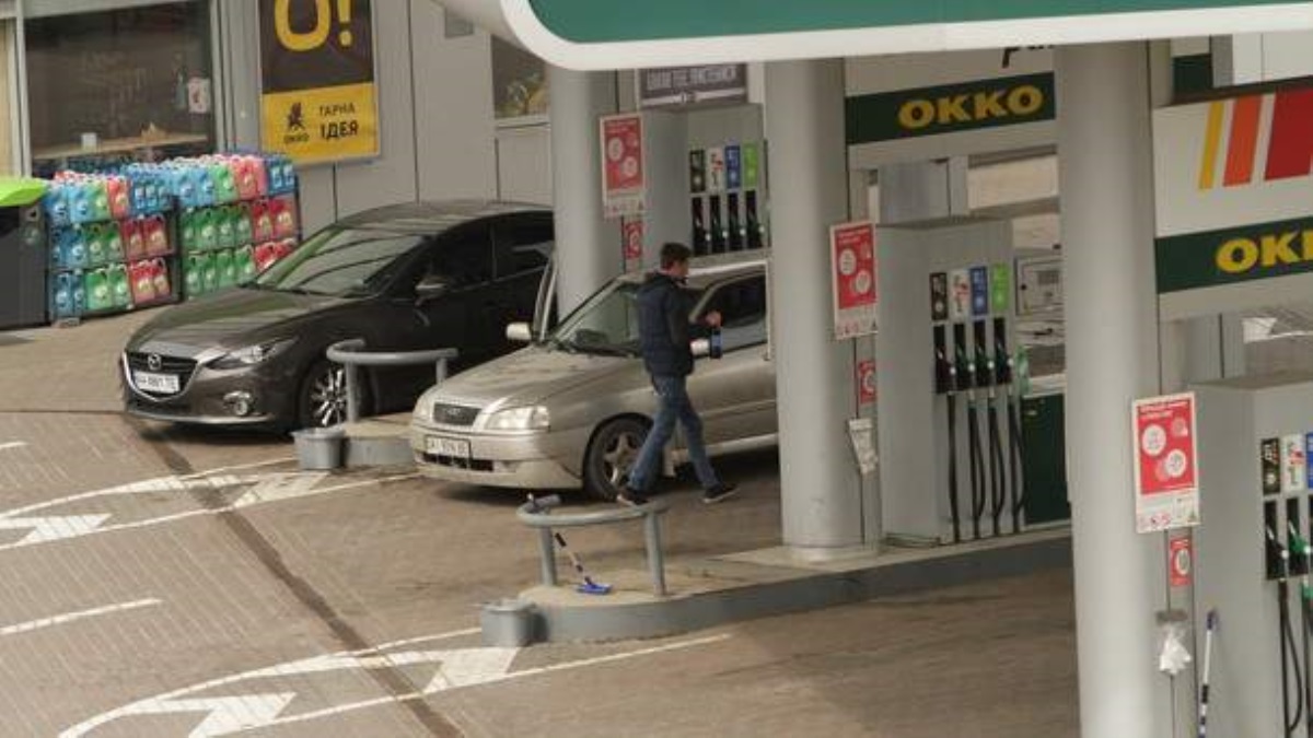Чего ждать от бензина в мае: прогноз цен на топливо