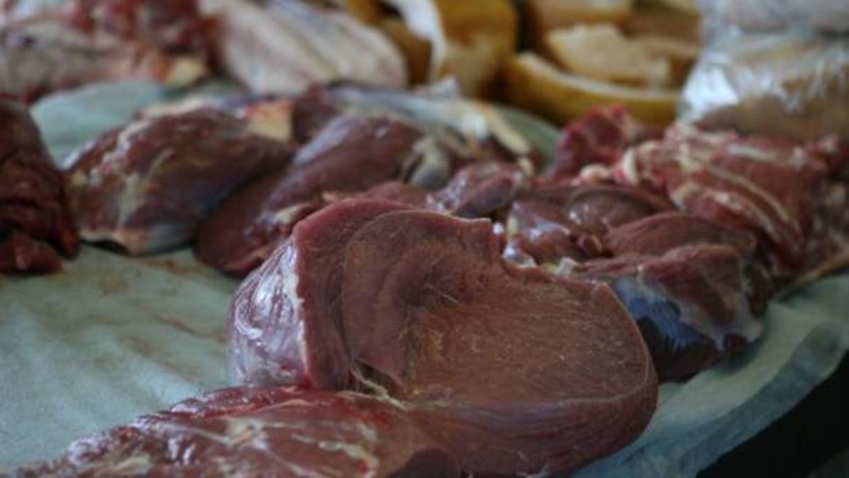 Где в Украине самое дорогое и дешевое мясо: эксперты изучили цены