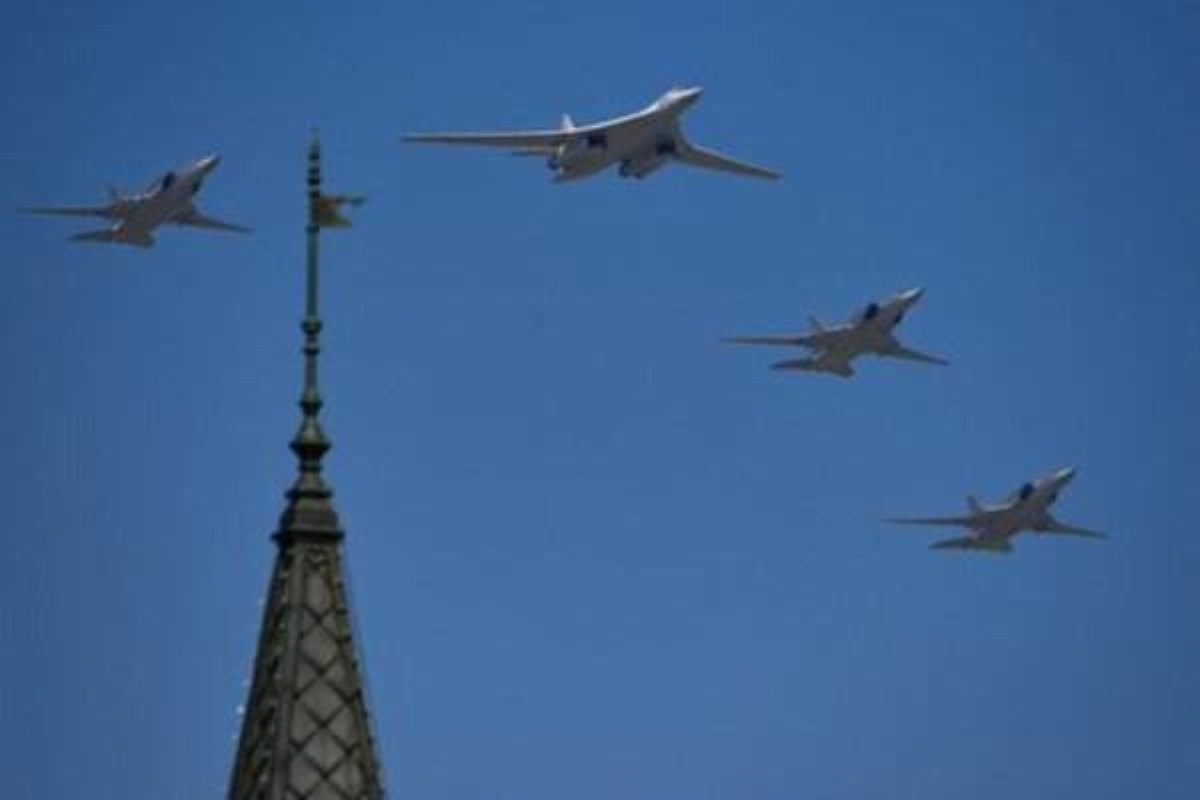 В Москве сорвана воздушная часть парада Победы: подробности