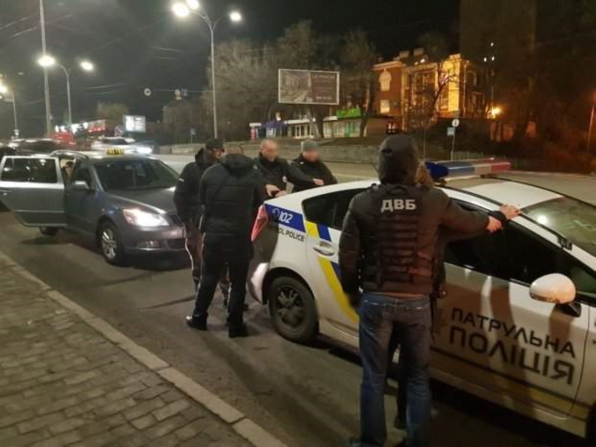 Прямо в сердце: в Киеве полицейский убил мужчину