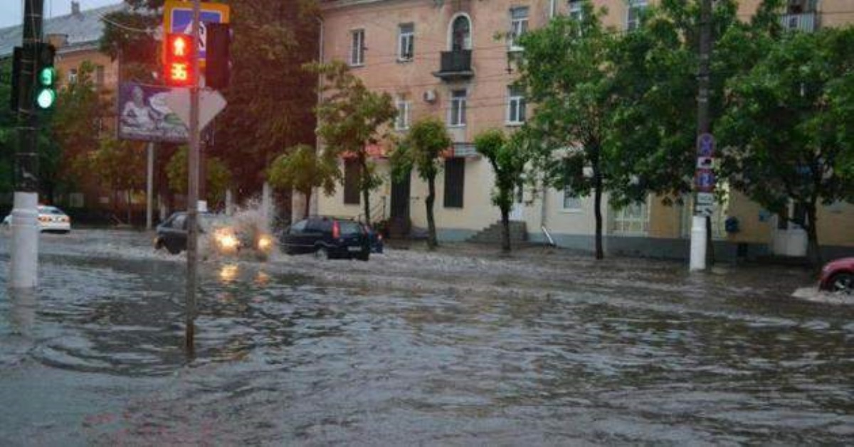 Дома уйдут под воду: Украину предупредили о серьезной угрозе